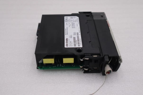 Allen-Bradley Bradley 1756-IT6I2 Ser A ControlLogix 6-Channel Analog Input Module #H113A - Image 3