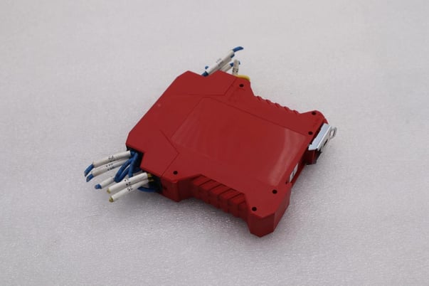 Allen-Bradley Bradley 440R-N23132 /C, Safety Relay, Guard Master MSR127TP STOCK L-695 - Image 4