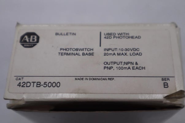 Allen-Bradley Bradley 42DTB-5000 POWER BASE FOR SENSOR PHOTOELECTRIC STOCK K-86C - Image 1
