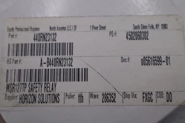 NEW Allen-Bradley Bradley 440R-N23132 Safety Relay GuardMaster STOCK K-110C - Image 2