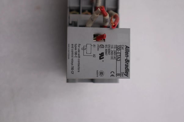 Allen-Bradley 700-CF310 SER A Used Safety Control Relay Contractor #K-754-A - Image 4