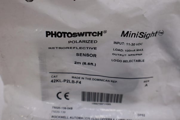 New Allen-Bradley bradley 42kl-p2lb-f4 retroreflective sensor stock h150a - Image 2