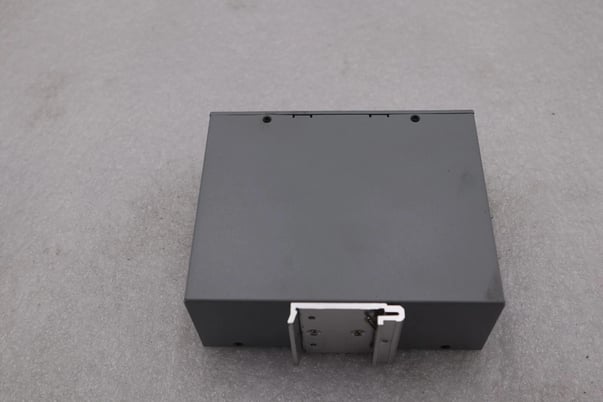 Allen-Bradley bradley 1783-us8t stratix 2000 unmanaged ethernet switch ser a #k-2643 - Image 4