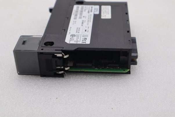 New open box Allen-Bradley bradley control logix 1756-0f6ci a / ser. a stock l-711 - Image 5