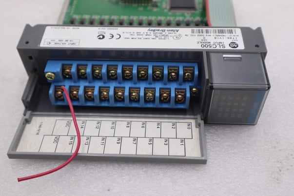 Allen-Bradley BRADLEY AB 1746-IV16 / C SLC 500 DC 16 Point Input Module STK K-3952 - Image 4