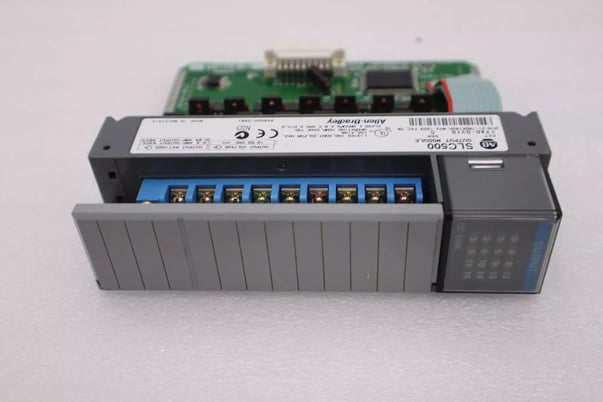 Allen-Bradley Bradley 1746-OV16 /C SLC 500 16-Point Digital Output Module STOCK K-679-C - Image 6