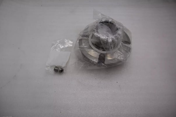 New John Crane 5600 SERIES Type 5625P Size 2.500" STOCK 5899 - Image 2
