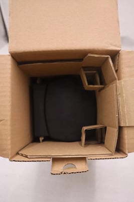 NEW Drager 8317610 Polytron 7000 Gas And Oxygen Detector SIX AVAILABLE #G49A - Image 2