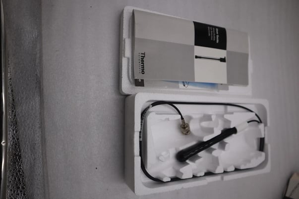 NEW Thermo Scientific 9416BN Silver/Sulfide Electrode with BNC Connector #G234 - Image 1