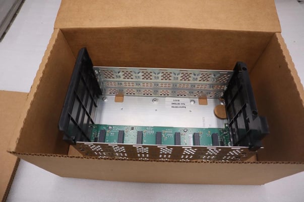 NEW OPEN BOX Honeywell TC-FXX072 A 7-Slot Rack Module Power Supply STOCK G423 - Image 1