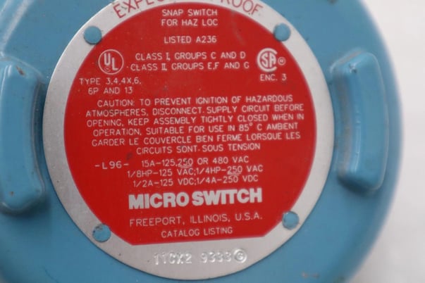 New Honeywell Micro Switch 11CX2 9333 Explosion Proof Precision Limit Switch - Image 2