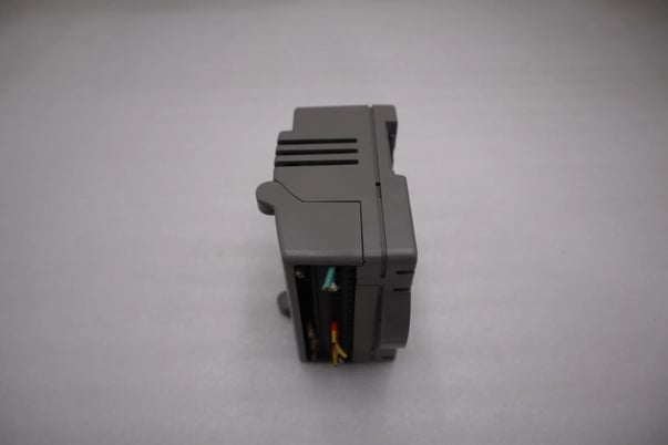 Giddings & Lewis M.1301.4145 R0 OUTPUT INPUT PLC MODULE STOCK 5151A - Image 3
