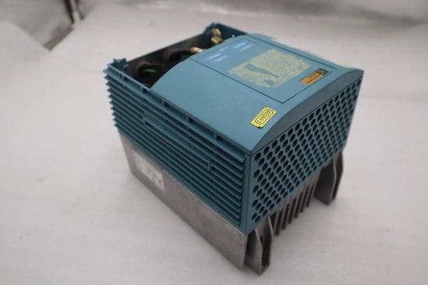 Eurotherm drives 605/007/400/3/f/0010/uk/000 stock 3365a - Image 3