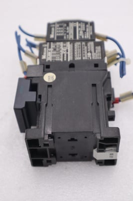Moeller DIL00M-G CONTACTOR 20 AMP 3 POLE STOCK L-460C - Image 5