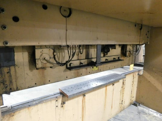 150 Ton, Standard #AB150-10, press brake, 10' overall, die holder included, 2001 - Image 4
