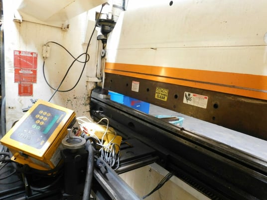 110 Ton, Pacific #J110-8, hydraulic press brake, 8' overall, Hurco 7 2-Axis CNC Control, 1972 - Image 1