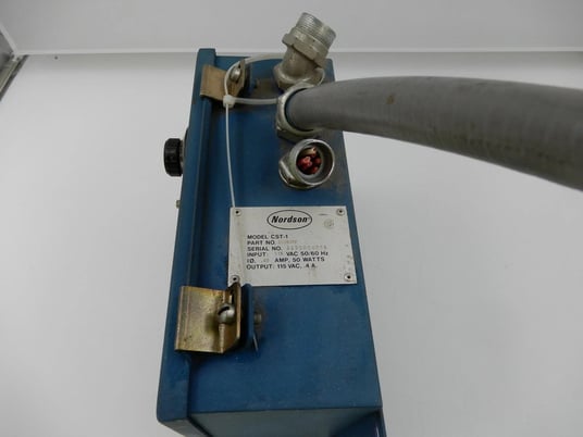 NORDSON GLUE STITCH CONTROLLER CST-1 115 VAC STOCK 568 - Image 4