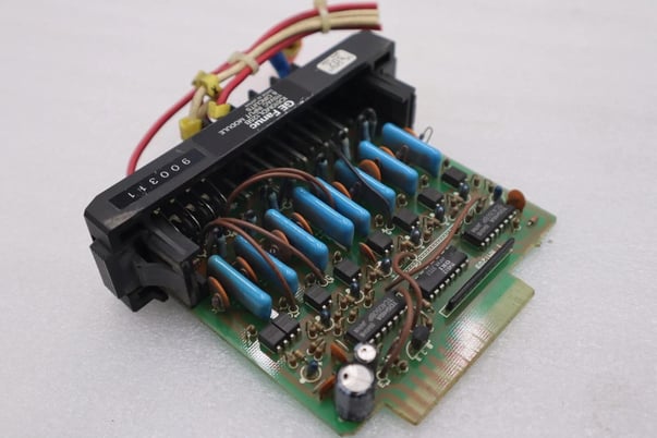 General Electric FANUC IC610MDL125B 115 VAC INPUT MODULE 8 CIRCUITS STOCK L-572C - Image 3