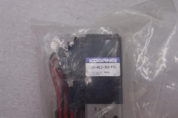 varian solenoid koganei a110-4e2-83-psl-3l new no box stock K-1855 - Image 3