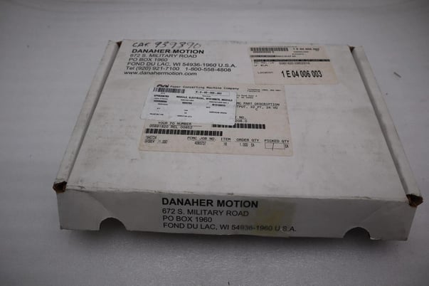 New danaher motion m.1016.9070 / m10169070 pic900 32dc output source stock 304-c - Image 1