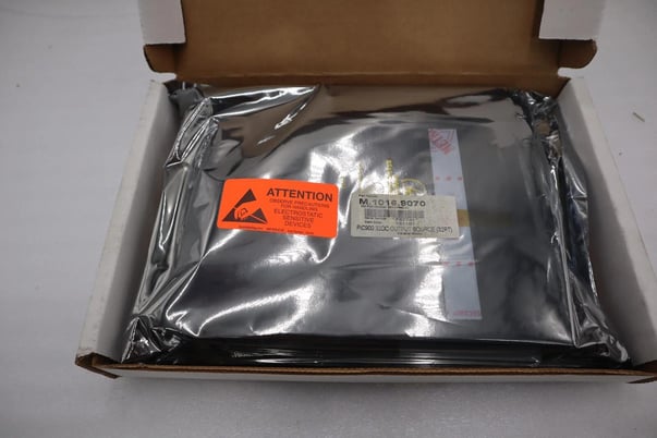 New danaher motion m.1016.9070 / m10169070 pic900 32dc output source stock 304-c - Image 2
