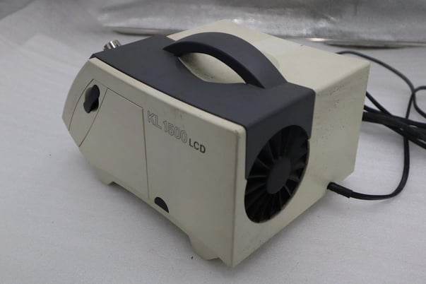 Schott KL 1500 LCD Fiber Optic Light Source STOCK 1390-C - Image 1