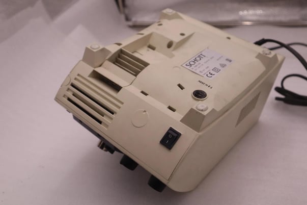 Schott KL 1500 LCD Fiber Optic Light Source STOCK 1390-C - Image 2