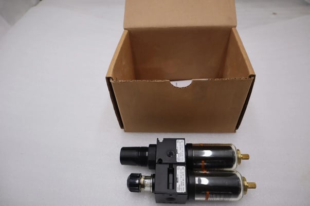 PARKER C35-02BLWHBW / C3502BLWHBW NEW IN BOX STOCK H57A - Image 1