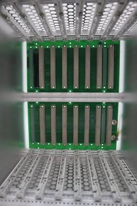 Robox AS5021.001 RACK UNIT / DOUBLE-42 TE / RIOR/6 5 SINGLE-SLOT BOARD STK 1276 - Image 5