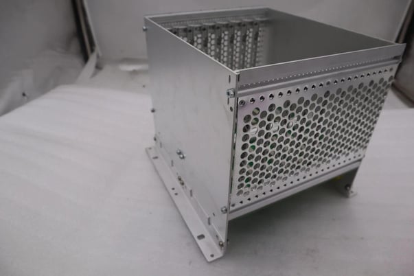 Robox AS5021.001 RACK UNIT / DOUBLE-42 TE / RIOR/6 5 SINGLE-SLOT BOARD STK 1276 - Image 6