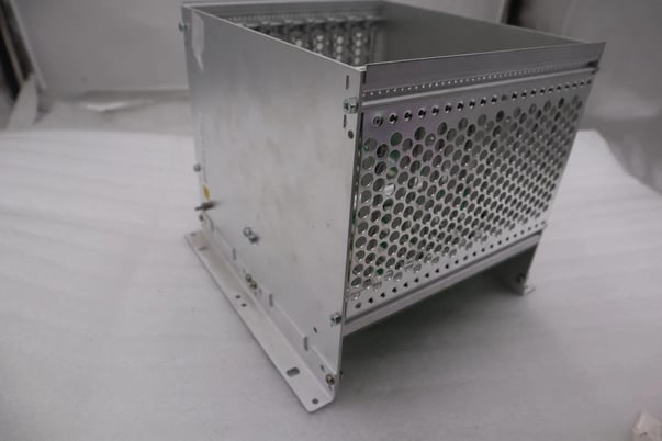 Robox AS5021.001 RACK UNIT / DOUBLE-42 TE / RIOR/6 5 SINGLE-SLOT BOARD STK 1276 - Image 7