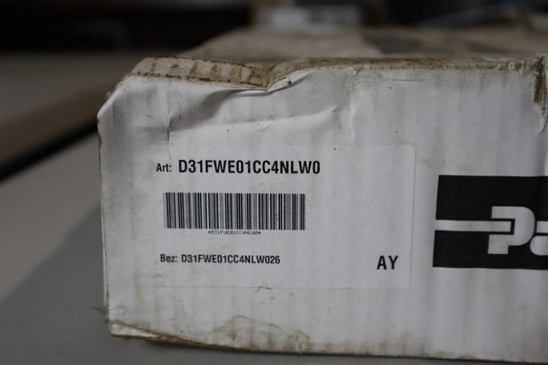 NEW PARKER d31fwe01cc4nlw026 VALVE stock 1797 - Image 4