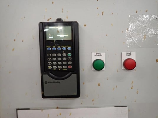 20BD156A0AYNANC0 / B Allen-Bradley Bradley 156 460V 125HP Powerflex 700 W/ CABINET #S611 - Image 2