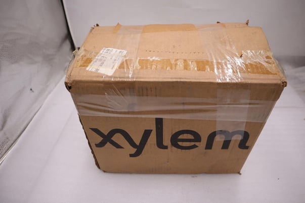 NEW IN BOX Xylem Brazepak BP 400-040/ 569600040001 Plate Heat Exchanger #H967 - Image 4