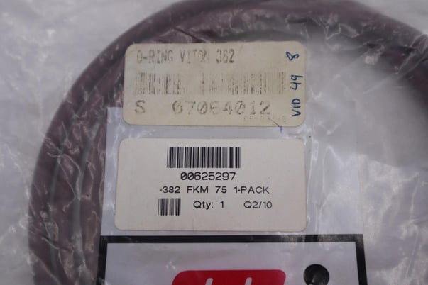 Motion Industries 00625297 -382 FKM 1-Pack O-Ring #K-2242 - Image 2