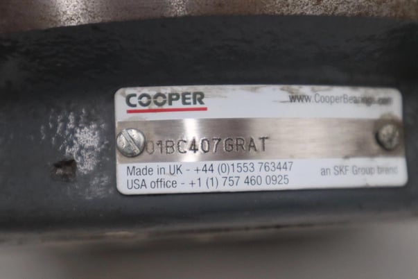 New no box skf cooper split roller bearing 01bc407grat stock h741 - Image 2