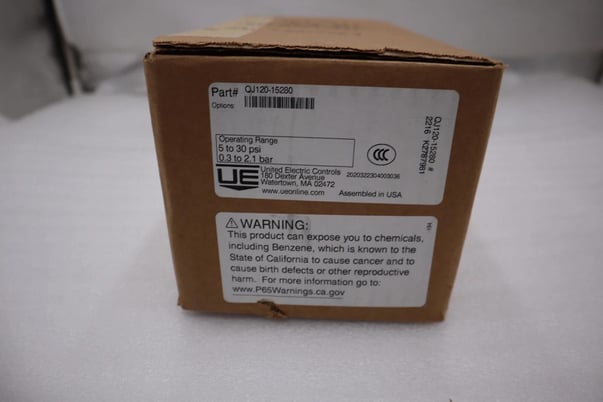 UNITED ELECTRIC Controls QJ120-15280 PRESSURE SWITCH, 5-30 psi, New #2922A - Image 1