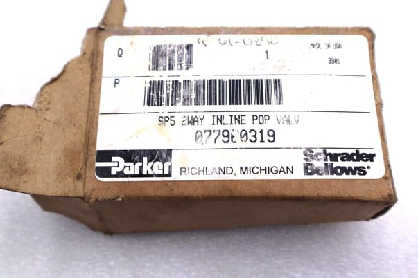 New in box parker 077980319 sp5 2way inline pop valve #l-584 - Image 1
