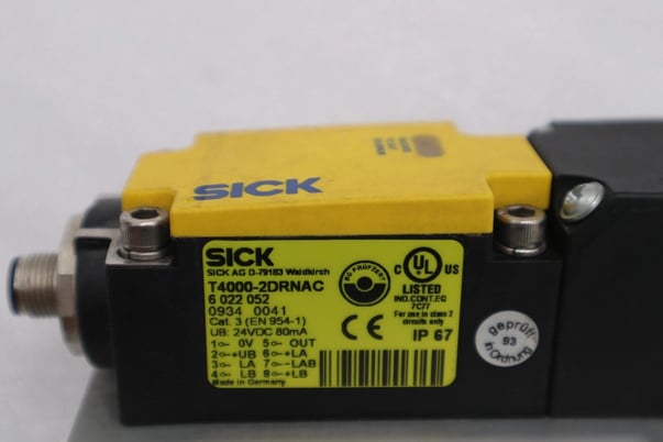 Two sick t4000-2drnac safety switch stock l-381-c - Image 4