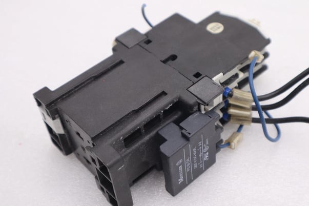 Moeller DIL00M-G CONTACTOR 20 AMP 3 POLE STOCK L-461C - Image 5
