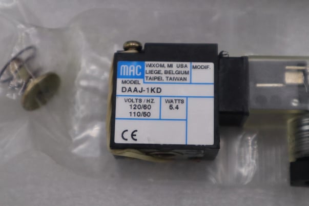NEW OPEN BOX Mac VALVE DAAJ-1KD STOCK G930A - Image 2
