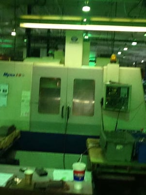 Daewoo Doosan #Mynx-500, 24 automatic tool changer, 40" X, 20" Y, 20" Z, 10000 RPM, Fanuc 18M, 2000 - Image 4