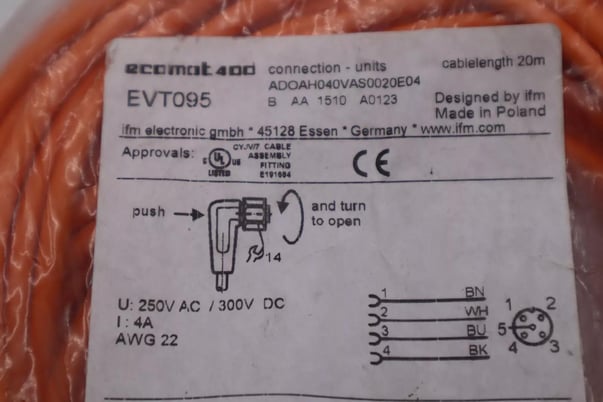 IFM EVT095 4-Pin Connecting Cable With Socket NEW STOCK 4894 - Image 1
