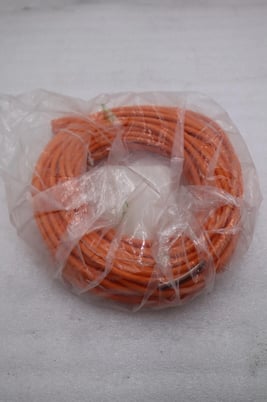IFM EVT095 4-Pin Connecting Cable With Socket NEW STOCK 4894 - Image 2