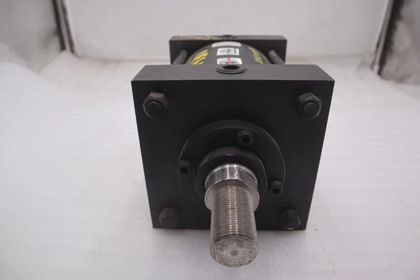 ORTMAN FLUID POWER CYLINDER STOCK #M-38 - Image 4