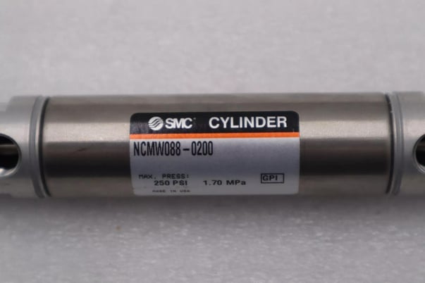 Smc ncmw0880-200 air cylinder series ncm stock l-357-c - Image 1