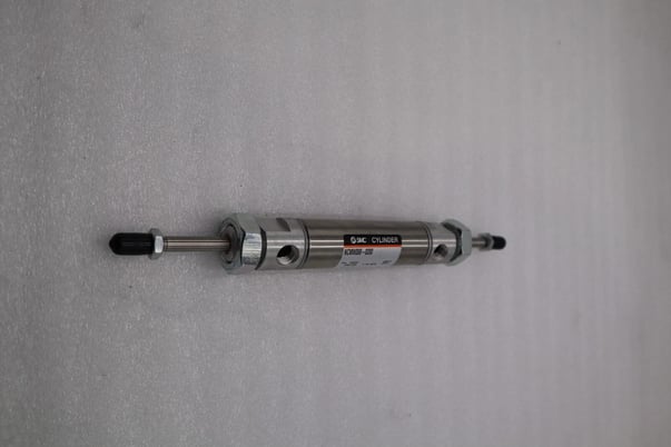 Smc ncmw0880-200 air cylinder series ncm stock l-357-c - Image 3