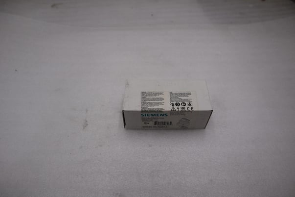 NEW OPEN BOX SIEMENS 3SB35 00-3QA11 Lever Momentary Selector Switch STK H70A - Image 2