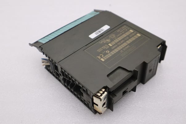 SIEMENS 6ES7 322-5HF00-0AB0 Output PLC Module STOCK K-672-C - Image 4
