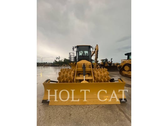 Caterpillar 815, Compactor, 25 hours, S/N: J5T00503, 2025 - Image 3